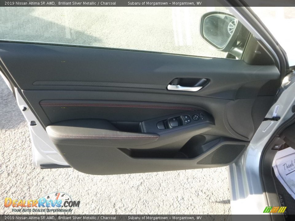 Door Panel of 2019 Nissan Altima SR AWD Photo #13