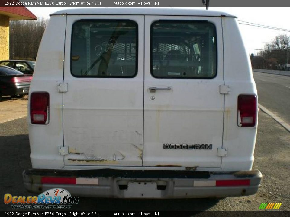 1992 Dodge Ram Van B250 Cargo Bright White / Blue Photo #4