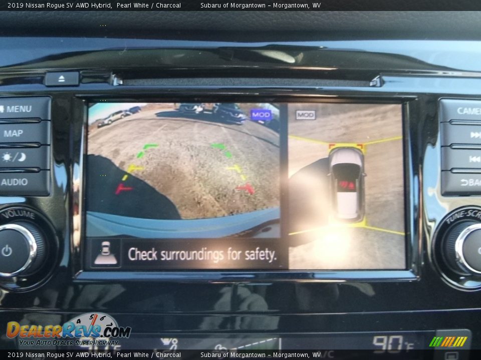 2019 Nissan Rogue SV AWD Hybrid Pearl White / Charcoal Photo #19