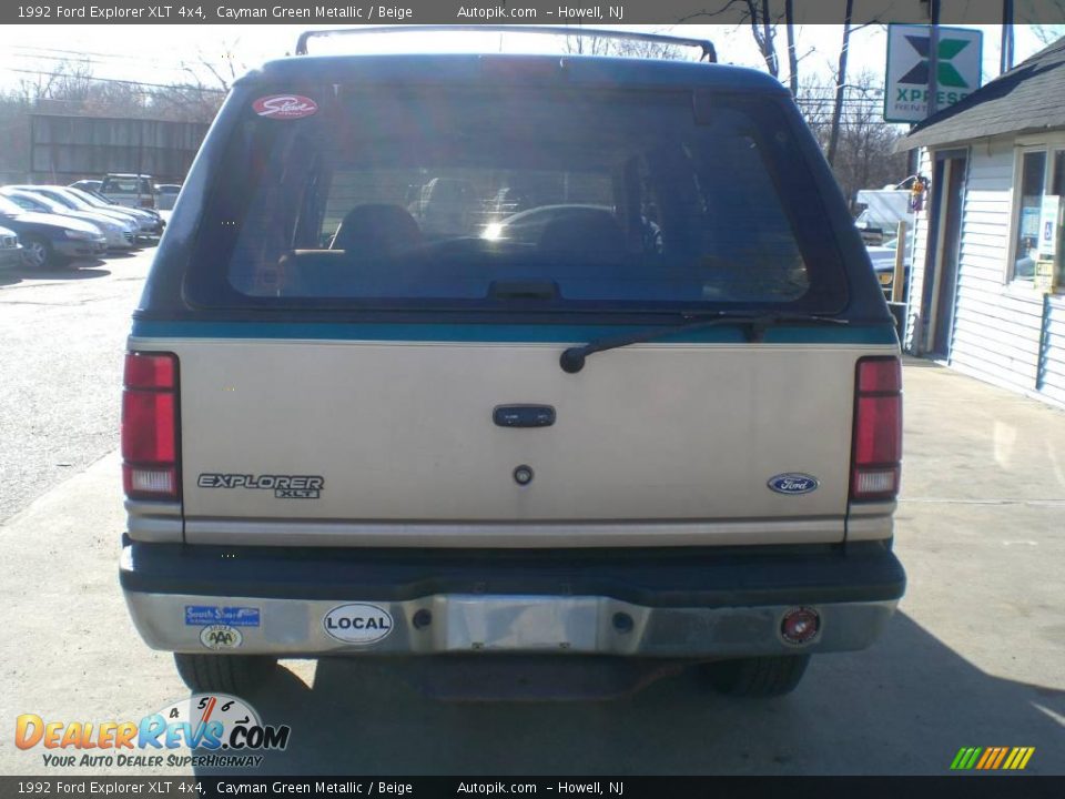 1992 Ford Explorer XLT 4x4 Cayman Green Metallic / Beige Photo #6