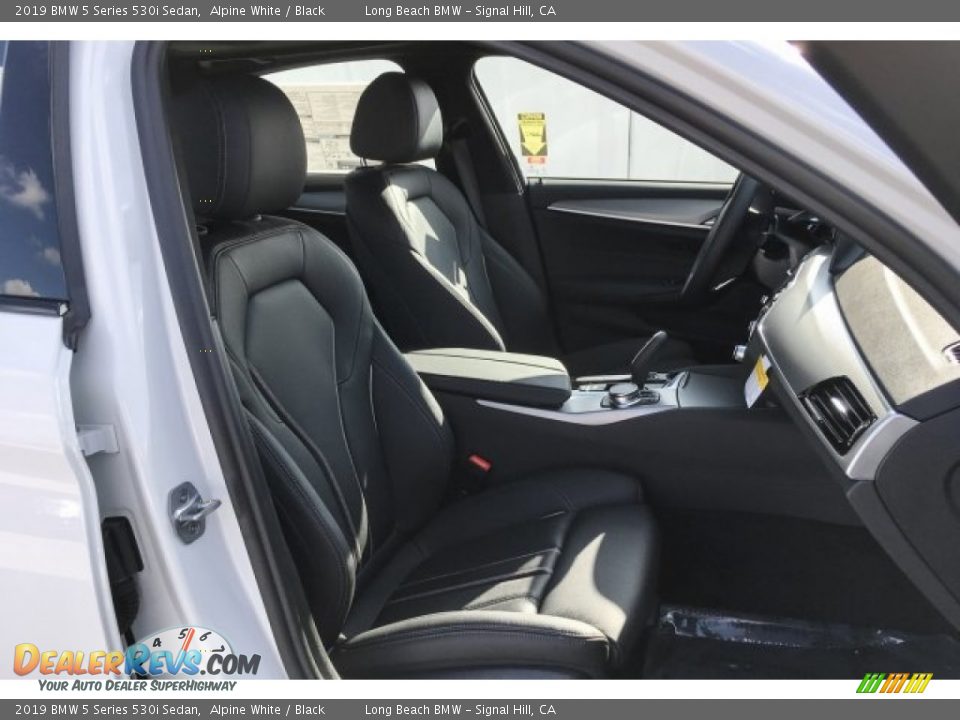 2019 BMW 5 Series 530i Sedan Alpine White / Black Photo #5