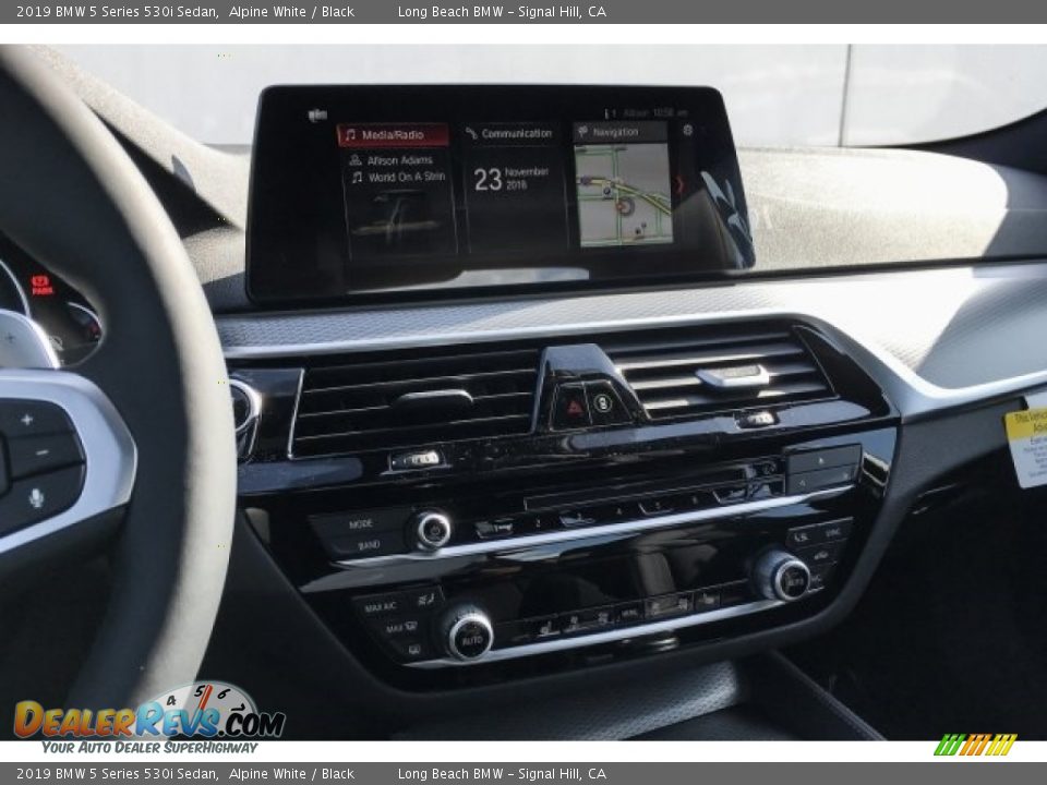 2019 BMW 5 Series 530i Sedan Alpine White / Black Photo #6