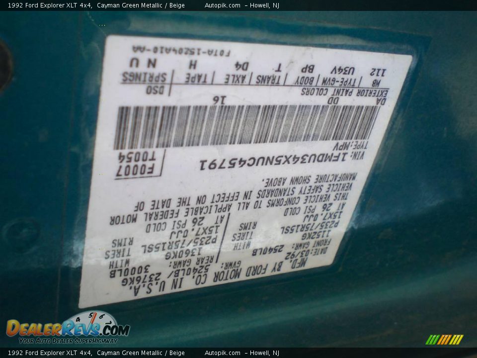 1992 Ford Explorer XLT 4x4 Cayman Green Metallic / Beige Photo #18