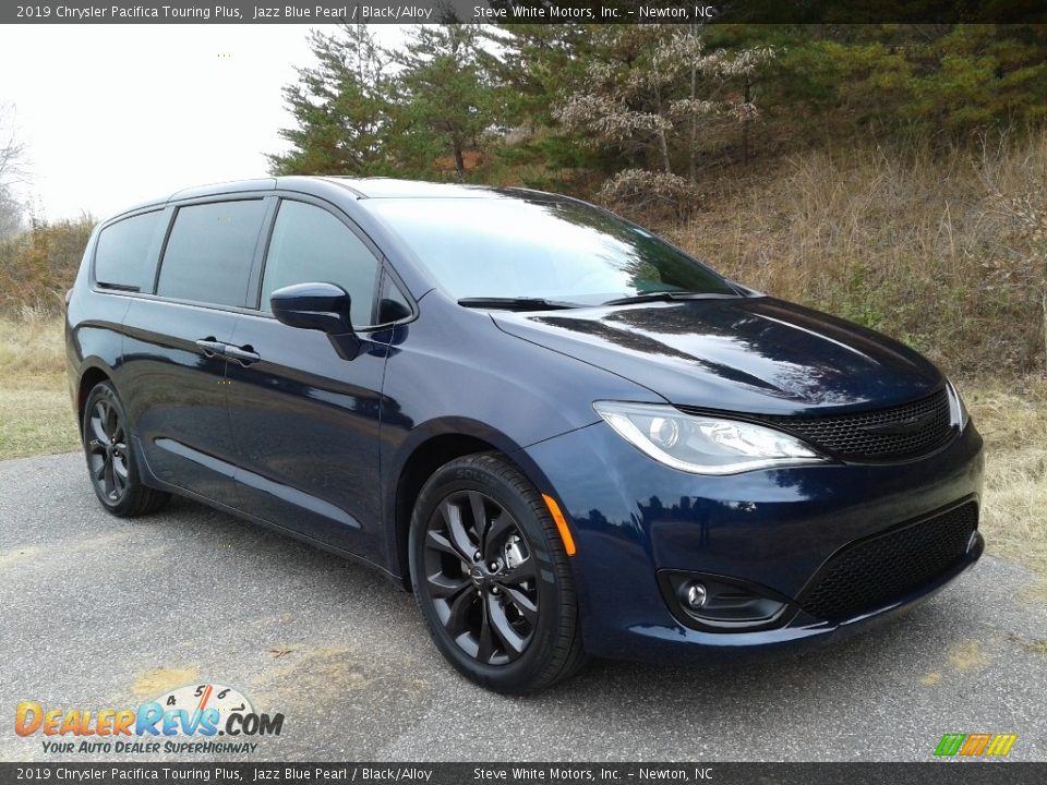 2019 Chrysler Pacifica Touring Plus Jazz Blue Pearl / Black/Alloy Photo #4