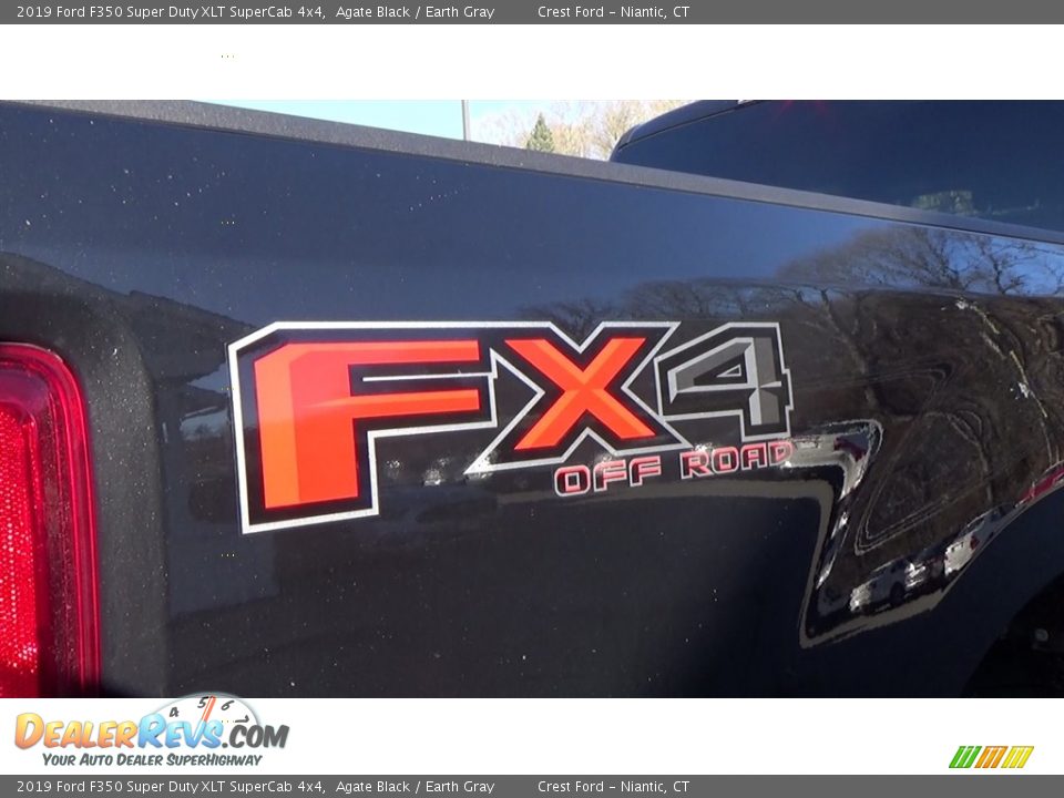 2019 Ford F350 Super Duty XLT SuperCab 4x4 Agate Black / Earth Gray Photo #9