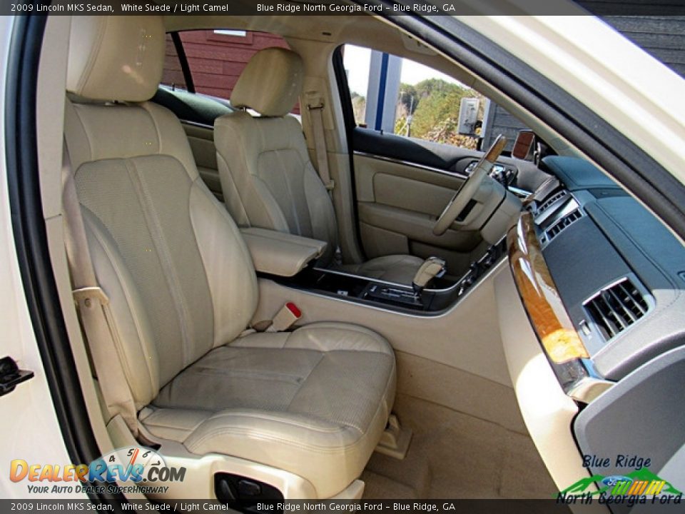 2009 Lincoln MKS Sedan White Suede / Light Camel Photo #11