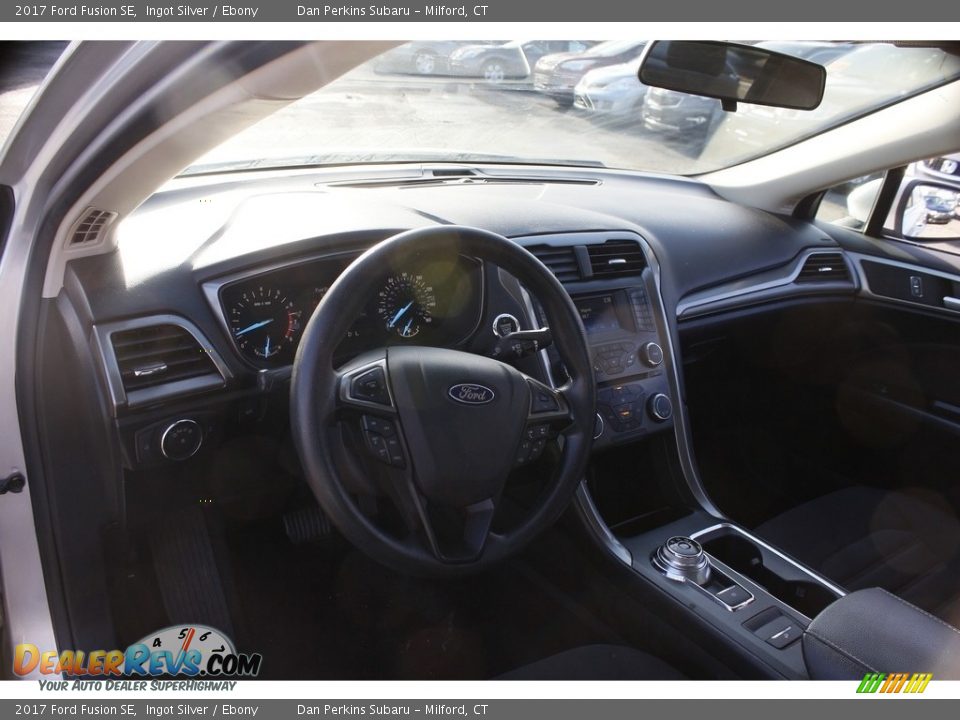 2017 Ford Fusion SE Ingot Silver / Ebony Photo #4