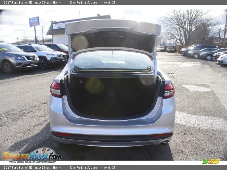 2017 Ford Fusion SE Ingot Silver / Ebony Photo #8