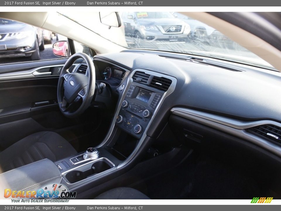 2017 Ford Fusion SE Ingot Silver / Ebony Photo #9