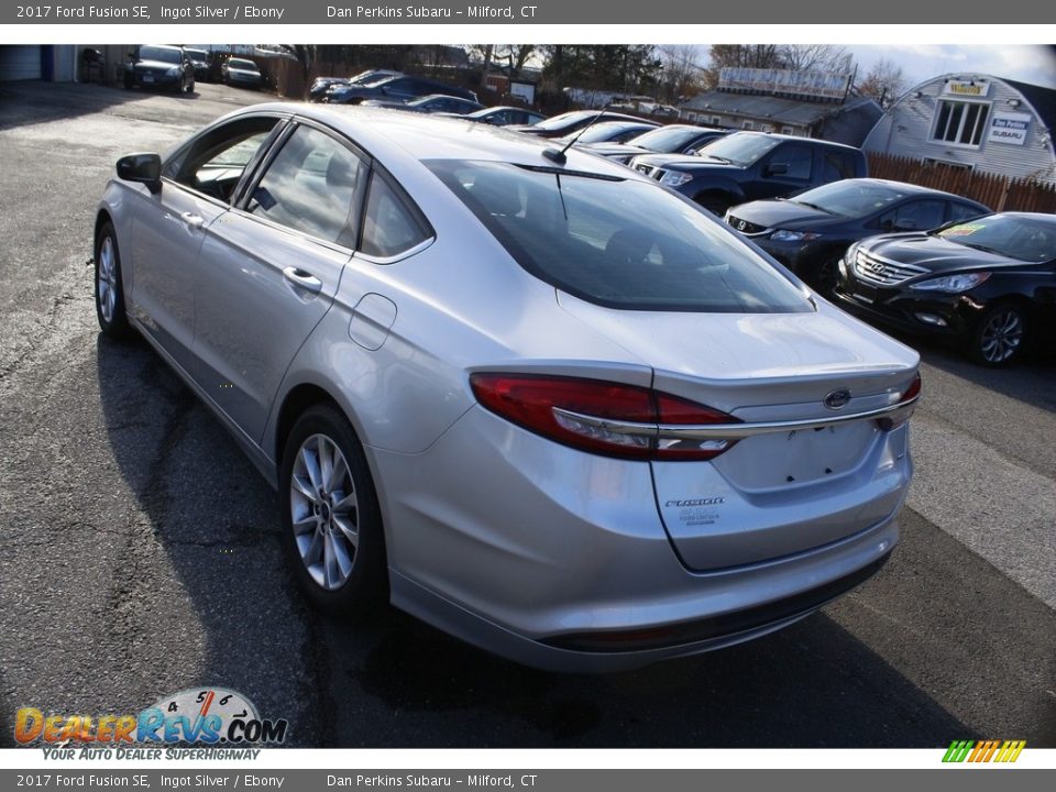2017 Ford Fusion SE Ingot Silver / Ebony Photo #10