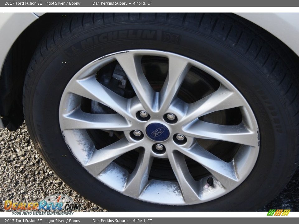 2017 Ford Fusion SE Ingot Silver / Ebony Photo #24