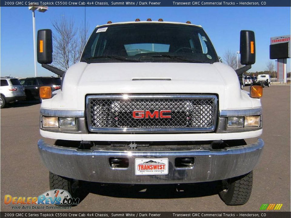 2009 GMC C Series Topkick C5500 Crew Cab 4x4 Chassis Summit White / Dark Pewter Photo #2