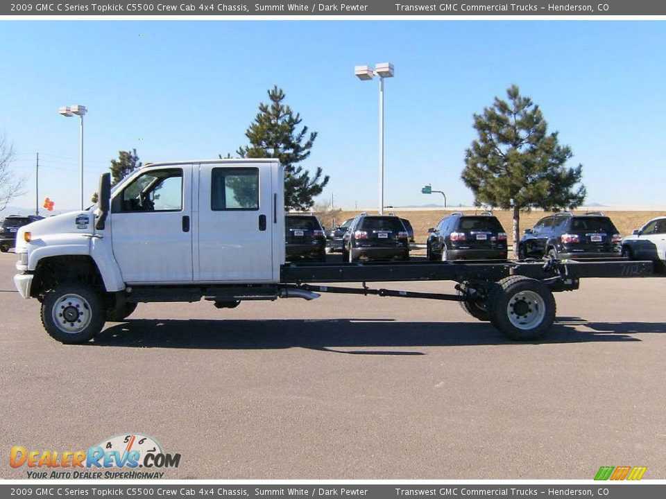 2009 GMC C Series Topkick C5500 Crew Cab 4x4 Chassis Summit White / Dark Pewter Photo #6