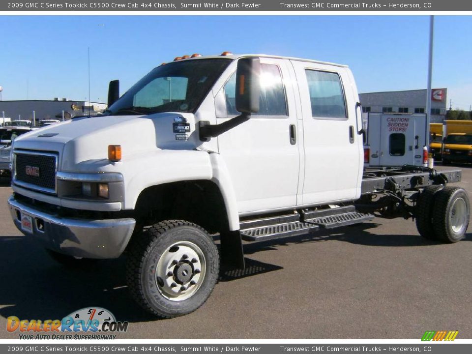 2009 GMC C Series Topkick C5500 Crew Cab 4x4 Chassis Summit White / Dark Pewter Photo #3