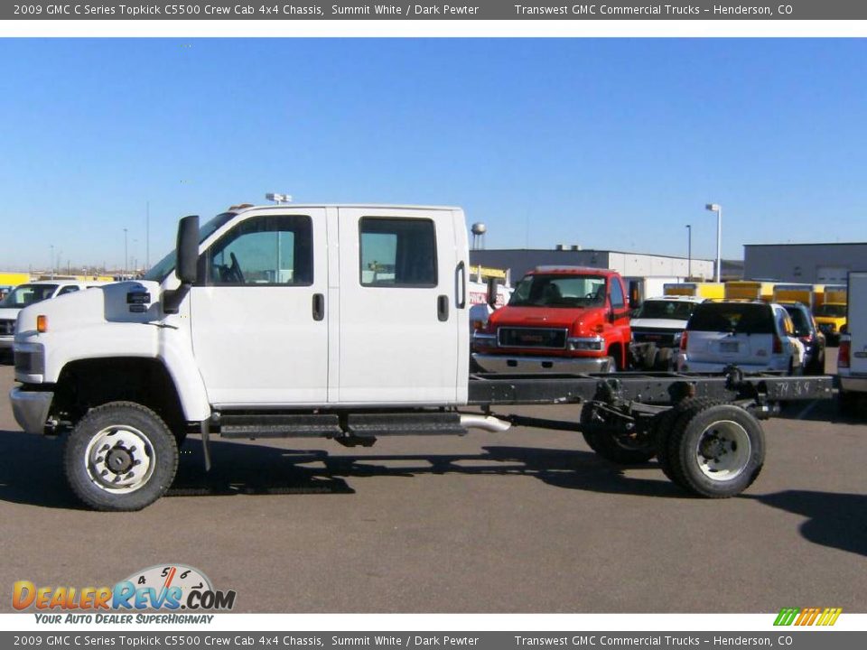 2009 GMC C Series Topkick C5500 Crew Cab 4x4 Chassis Summit White / Dark Pewter Photo #4