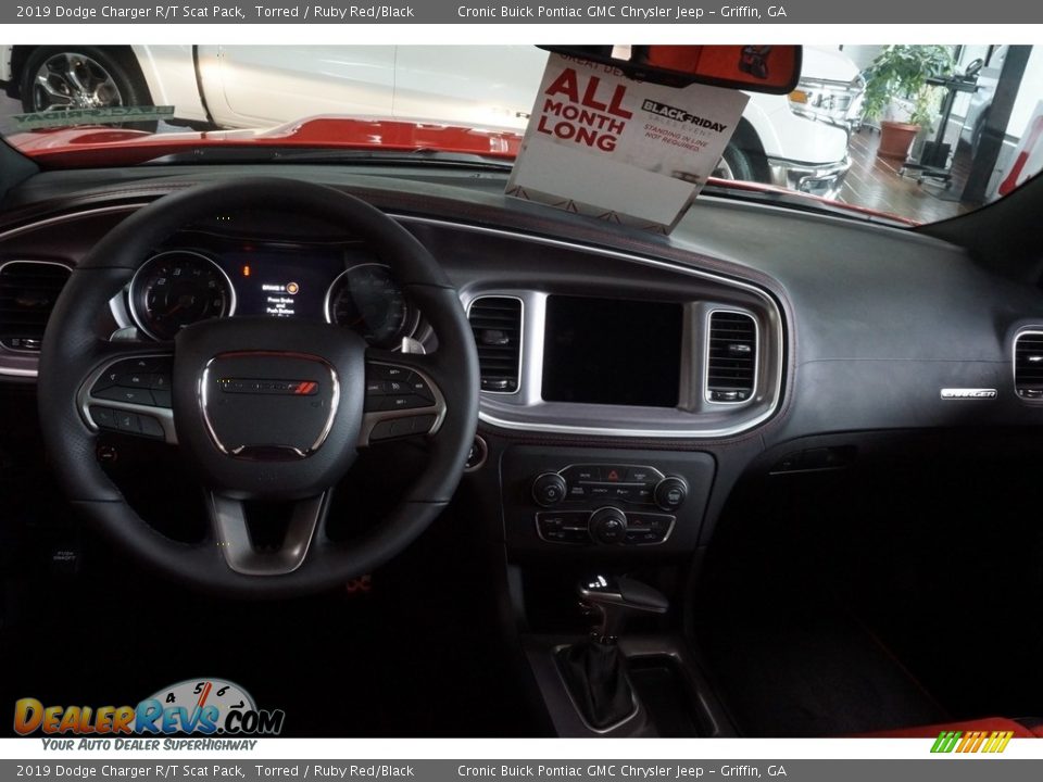 Dashboard of 2019 Dodge Charger R/T Scat Pack Photo #5