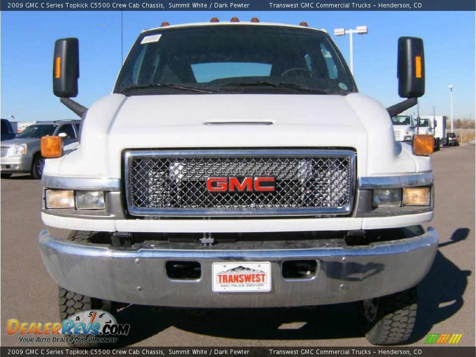 2009 GMC C Series Topkick C5500 Crew Cab Chassis Summit White / Dark Pewter Photo #2
