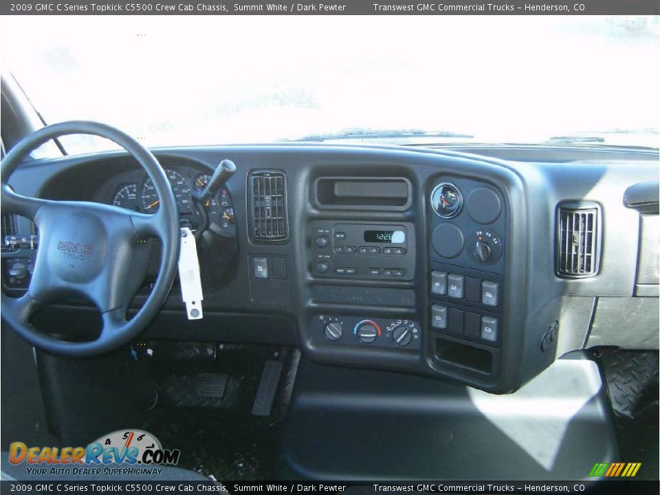 2009 GMC C Series Topkick C5500 Crew Cab Chassis Summit White / Dark Pewter Photo #10