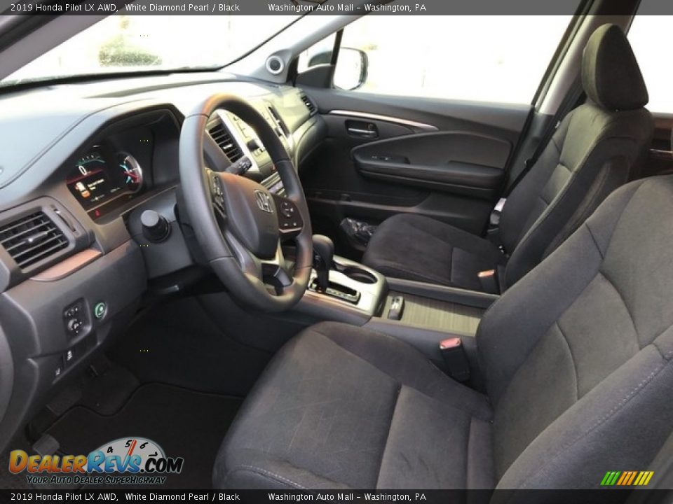 Black Interior - 2019 Honda Pilot LX AWD Photo #9