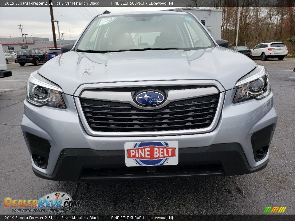 2019 Subaru Forester 2.5i Ice Silver Metallic / Black Photo #2