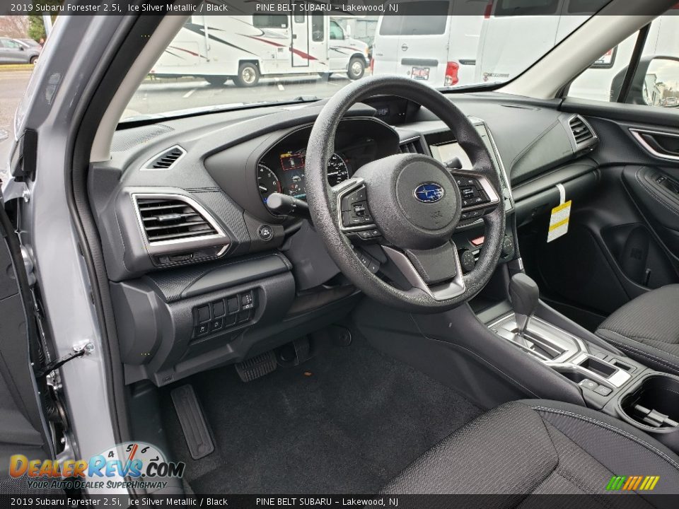 2019 Subaru Forester 2.5i Ice Silver Metallic / Black Photo #7
