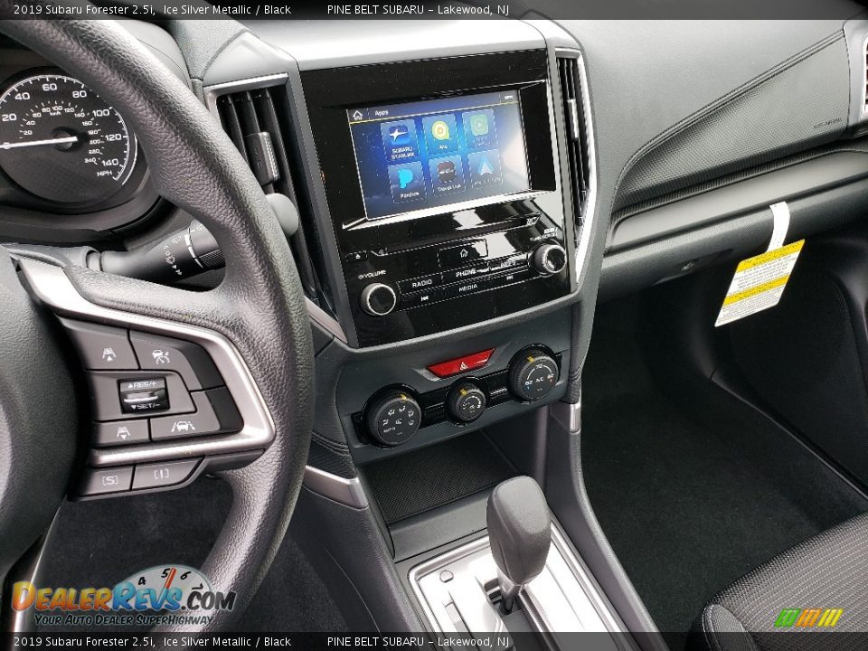 2019 Subaru Forester 2.5i Ice Silver Metallic / Black Photo #10