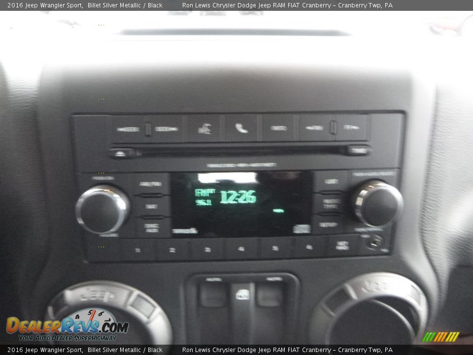 2016 Jeep Wrangler Sport Billet Silver Metallic / Black Photo #17