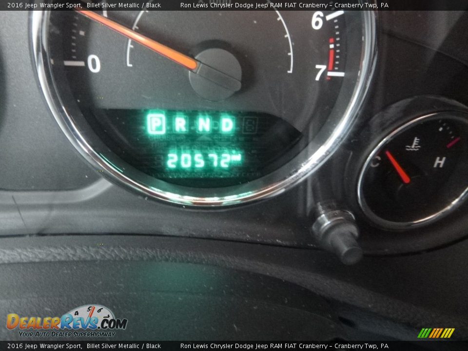 2016 Jeep Wrangler Sport Billet Silver Metallic / Black Photo #18