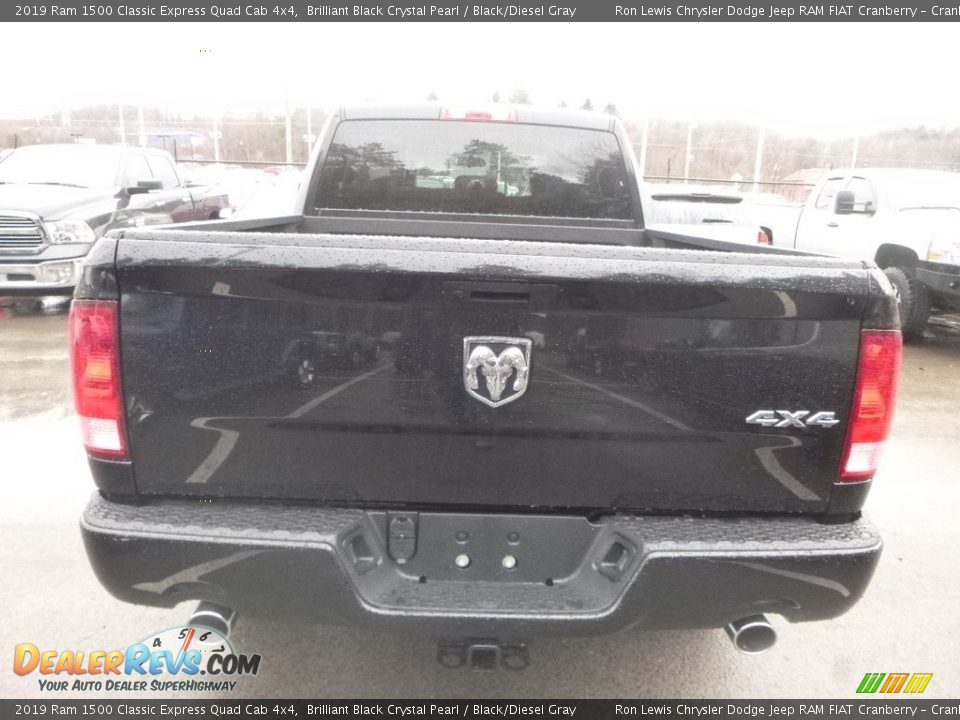 2019 Ram 1500 Classic Express Quad Cab 4x4 Brilliant Black Crystal Pearl / Black/Diesel Gray Photo #4