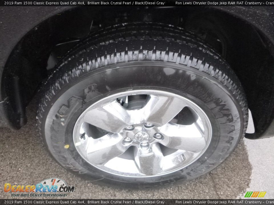 2019 Ram 1500 Classic Express Quad Cab 4x4 Brilliant Black Crystal Pearl / Black/Diesel Gray Photo #9