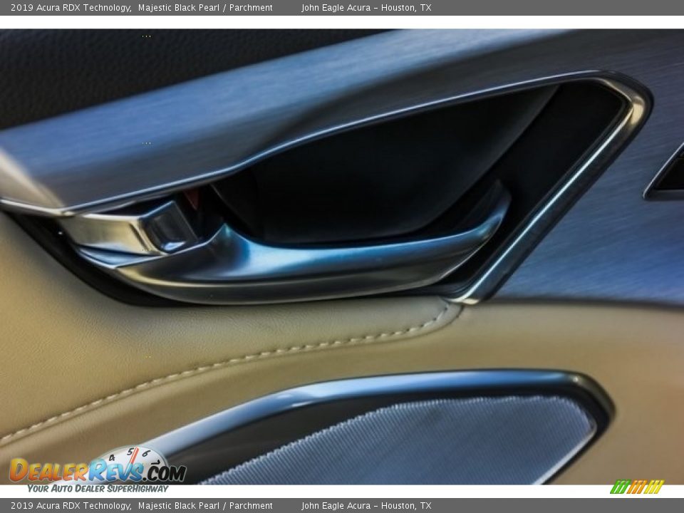 2019 Acura RDX Technology Majestic Black Pearl / Parchment Photo #13