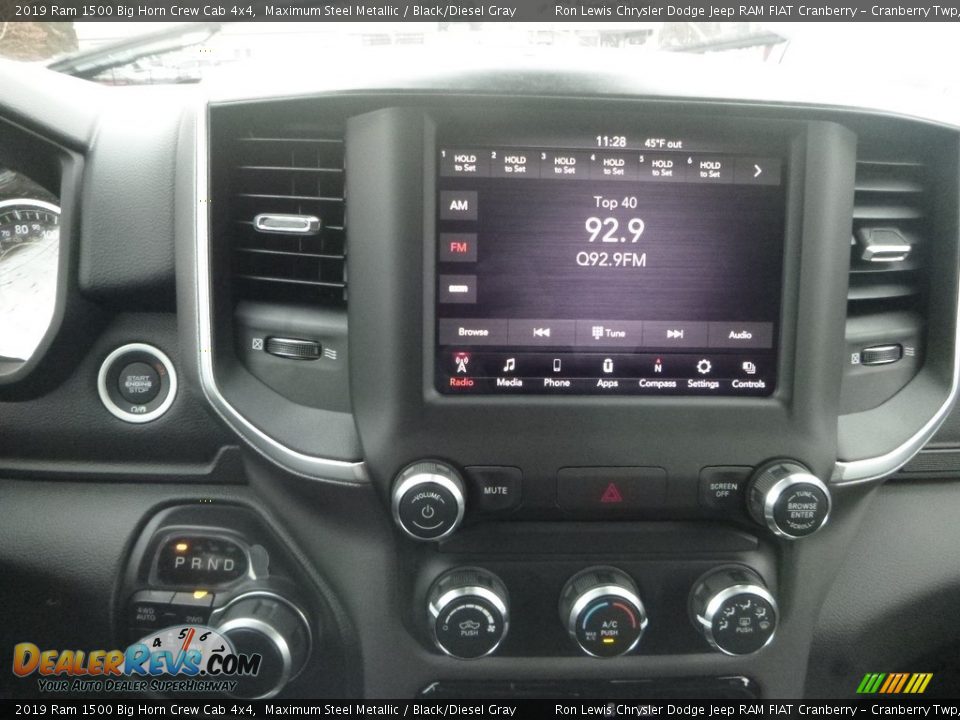 2019 Ram 1500 Big Horn Crew Cab 4x4 Maximum Steel Metallic / Black/Diesel Gray Photo #16