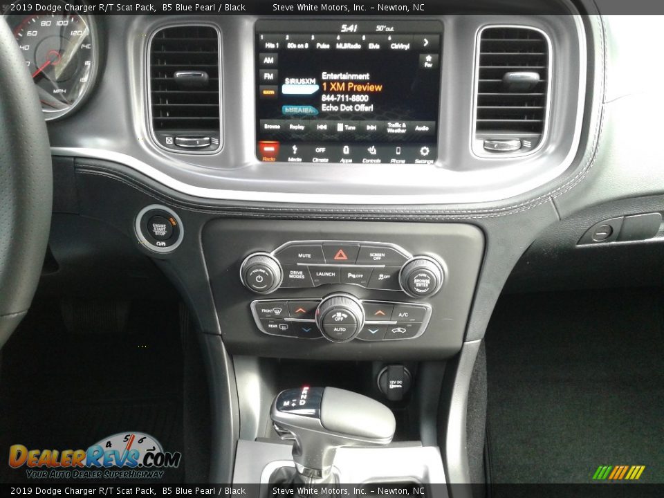 Controls of 2019 Dodge Charger R/T Scat Pack Photo #20