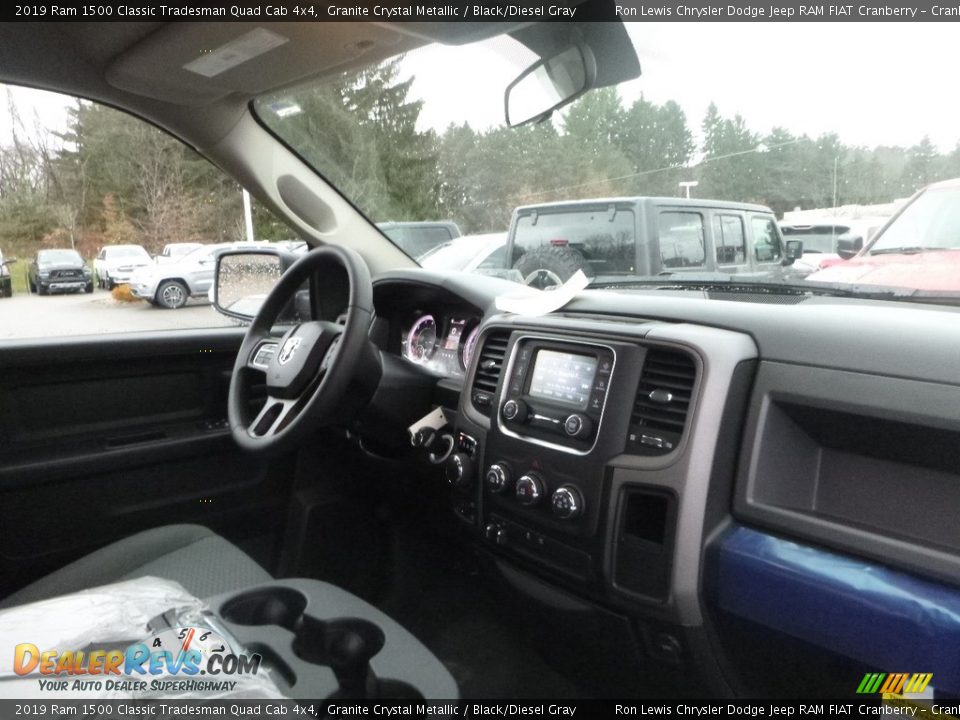 2019 Ram 1500 Classic Tradesman Quad Cab 4x4 Granite Crystal Metallic / Black/Diesel Gray Photo #11