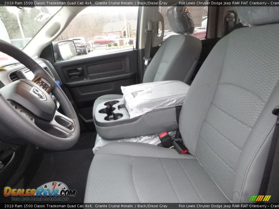 2019 Ram 1500 Classic Tradesman Quad Cab 4x4 Granite Crystal Metallic / Black/Diesel Gray Photo #14