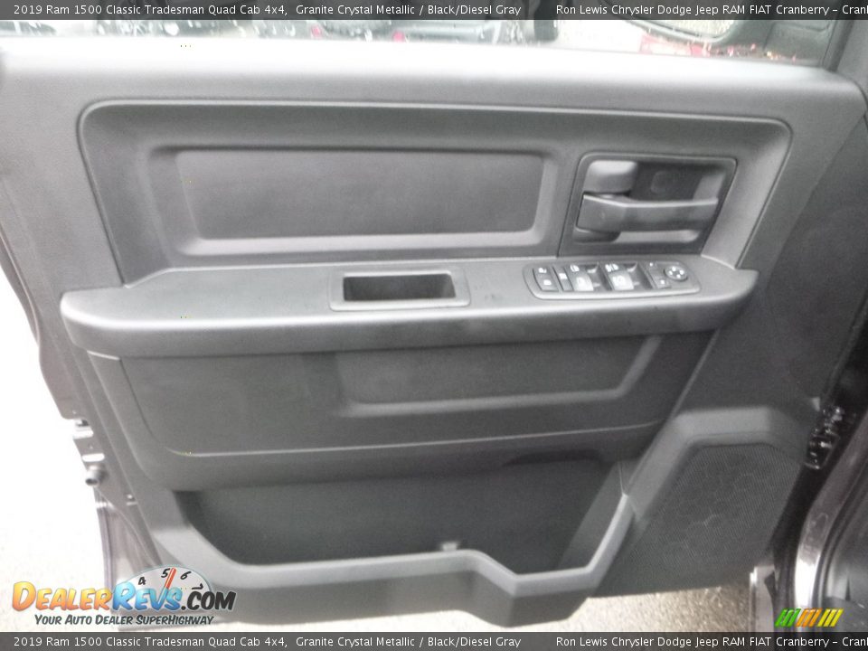 2019 Ram 1500 Classic Tradesman Quad Cab 4x4 Granite Crystal Metallic / Black/Diesel Gray Photo #15