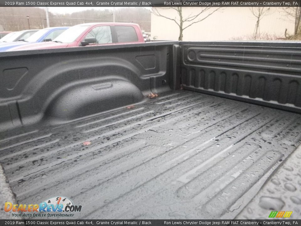 2019 Ram 1500 Classic Express Quad Cab 4x4 Granite Crystal Metallic / Black Photo #12