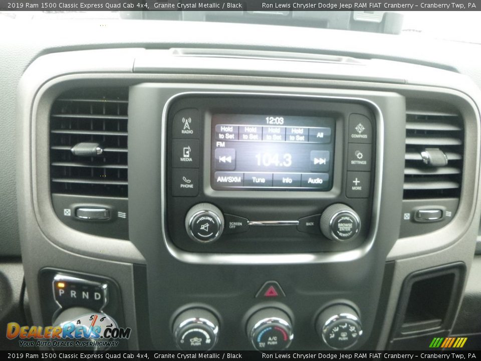 2019 Ram 1500 Classic Express Quad Cab 4x4 Granite Crystal Metallic / Black Photo #16