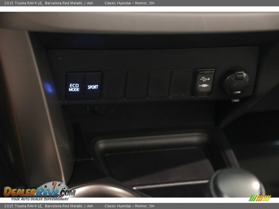 2015 Toyota RAV4 LE Barcelona Red Metallic / Ash Photo #12