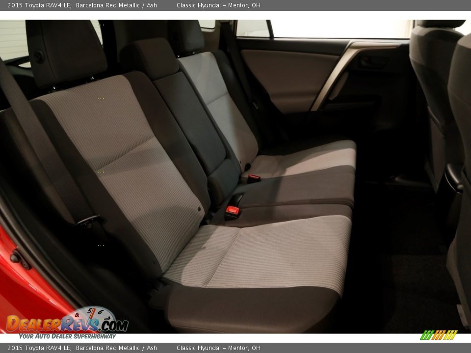2015 Toyota RAV4 LE Barcelona Red Metallic / Ash Photo #15