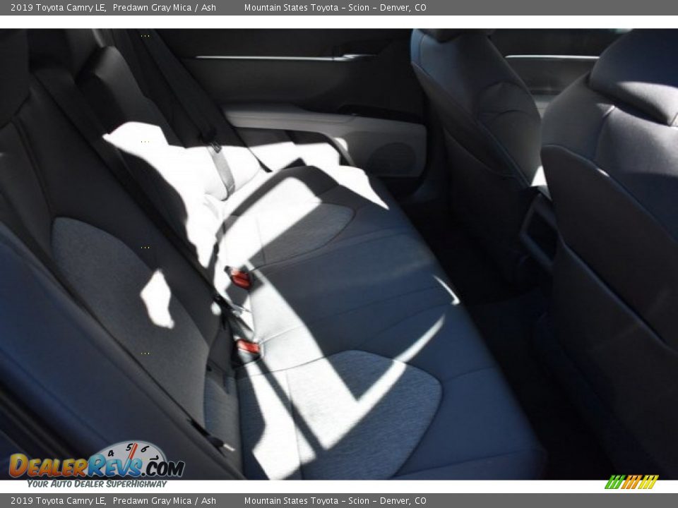 2019 Toyota Camry LE Predawn Gray Mica / Ash Photo #18