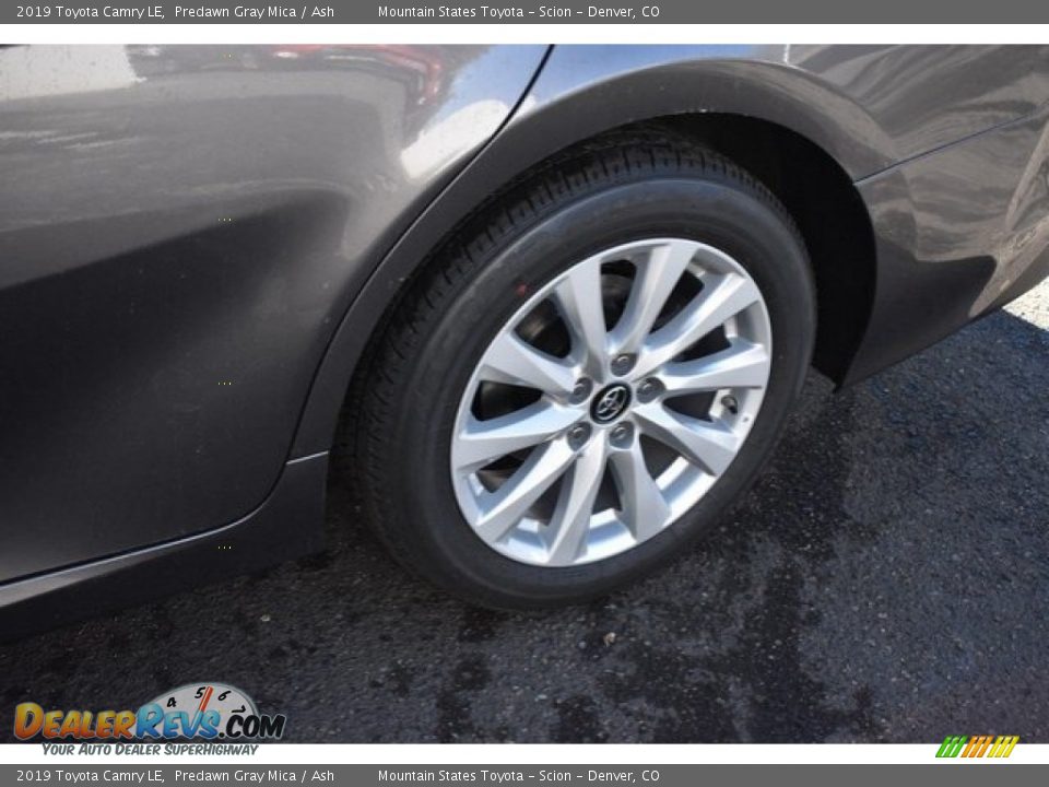 2019 Toyota Camry LE Predawn Gray Mica / Ash Photo #33