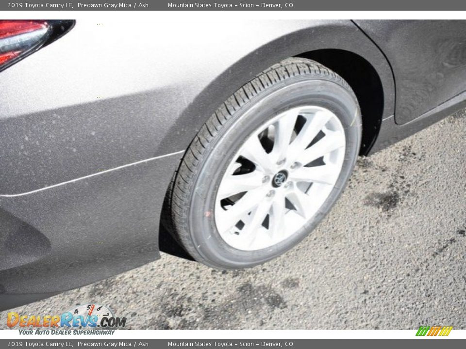 2019 Toyota Camry LE Predawn Gray Mica / Ash Photo #34