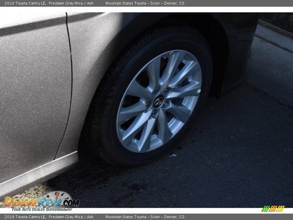 2019 Toyota Camry LE Predawn Gray Mica / Ash Photo #35