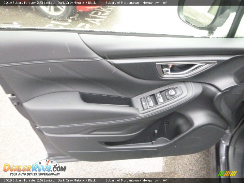 2019 Subaru Forester 2.5i Limited Dark Gray Metallic / Black Photo #14