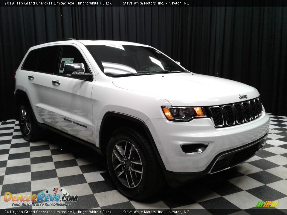 2019 Jeep Grand Cherokee Limited 4x4 Bright White / Black Photo #4