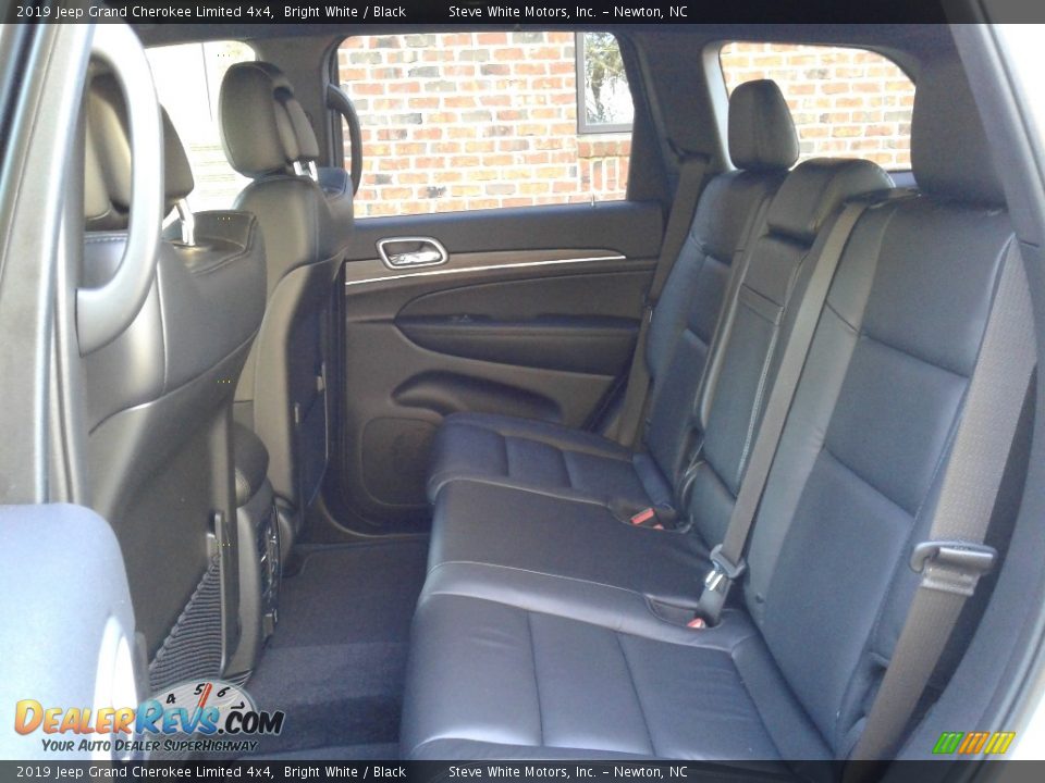 2019 Jeep Grand Cherokee Limited 4x4 Bright White / Black Photo #11