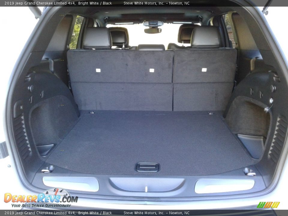 2019 Jeep Grand Cherokee Limited 4x4 Bright White / Black Photo #13