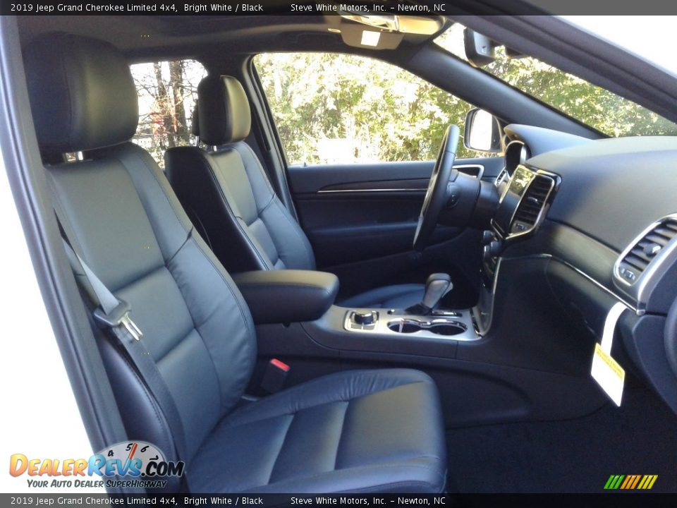 2019 Jeep Grand Cherokee Limited 4x4 Bright White / Black Photo #16