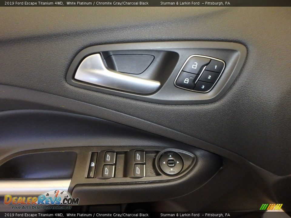2019 Ford Escape Titanium 4WD White Platinum / Chromite Gray/Charcoal Black Photo #9